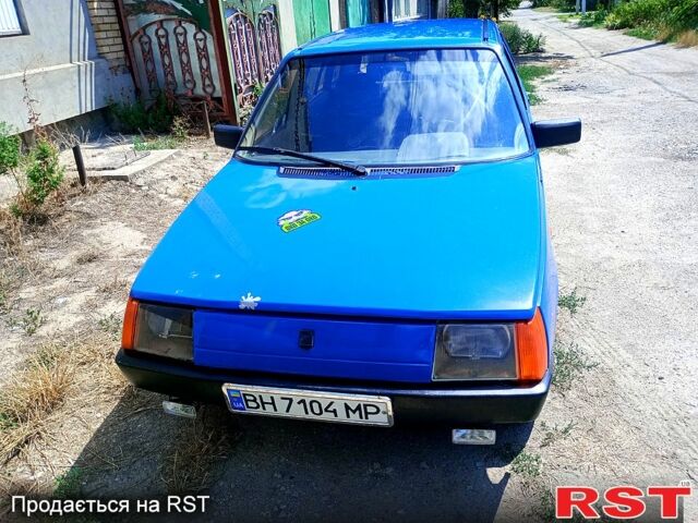 Синій ЗАЗ 1105 Дана, об'ємом двигуна 1.1 л та пробігом 142 тис. км за 800 $, фото 4 на Automoto.ua