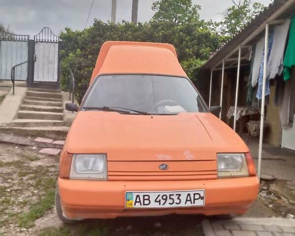 Оранжевый ЗАЗ 1105 Дана, объемом двигателя 1.3 л и пробегом 85 тыс. км за 1050 $, фото 4 на Automoto.ua