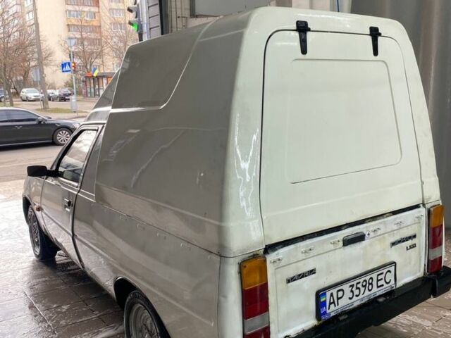Белый ЗАЗ 1105, объемом двигателя 1.3 л и пробегом 150 тыс. км за 750 $, фото 4 на Automoto.ua