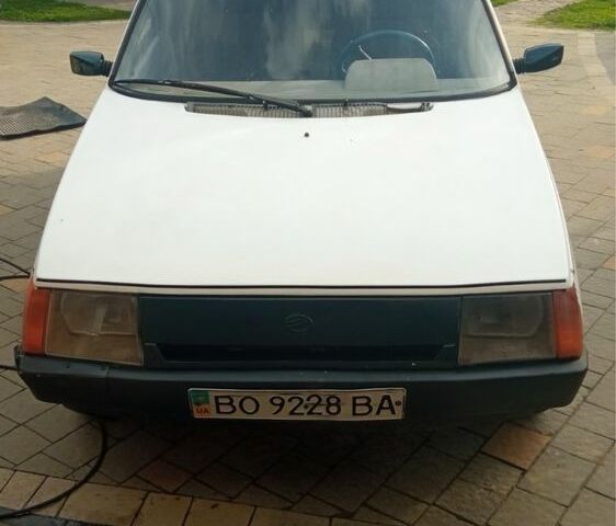 Белый ЗАЗ 1105, объемом двигателя 1.2 л и пробегом 250 тыс. км за 750 $, фото 2 на Automoto.ua