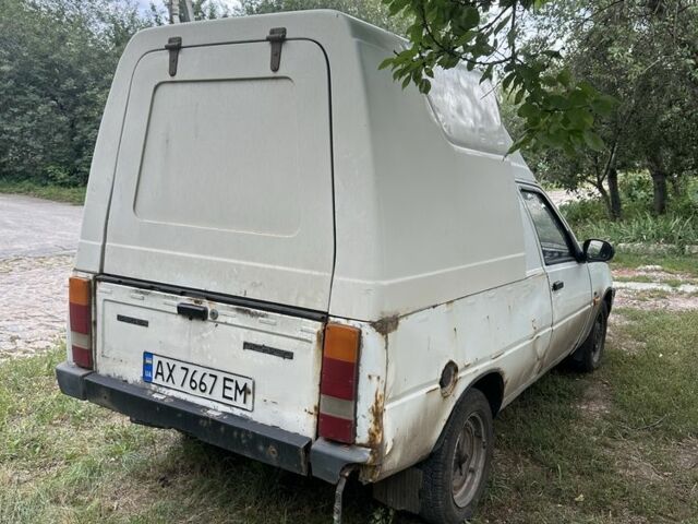 Белый ЗАЗ 1105, объемом двигателя 1.2 л и пробегом 200 тыс. км за 800 $, фото 4 на Automoto.ua