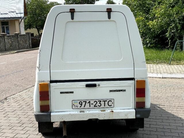Белый ЗАЗ 1105, объемом двигателя 1.2 л и пробегом 163 тыс. км за 1100 $, фото 4 на Automoto.ua