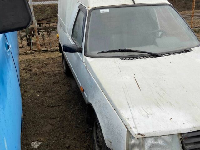 Белый ЗАЗ 1105, объемом двигателя 1.2 л и пробегом 1 тыс. км за 289 $, фото 4 на Automoto.ua