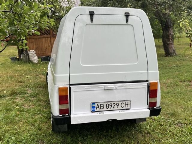 Белый ЗАЗ 1105, объемом двигателя 1.2 л и пробегом 98 тыс. км за 650 $, фото 2 на Automoto.ua