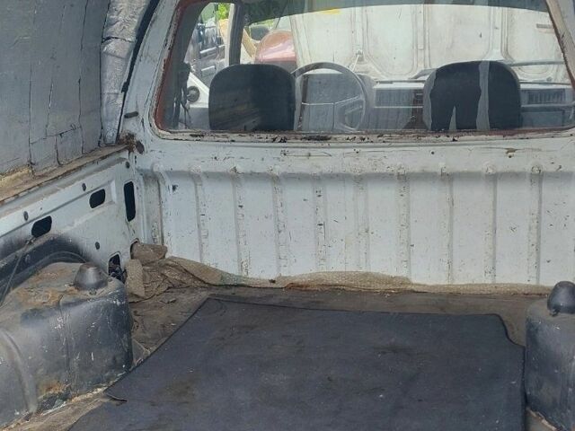 Білий ЗАЗ 1105, об'ємом двигуна 1.2 л та пробігом 136 тис. км за 700 $, фото 5 на Automoto.ua