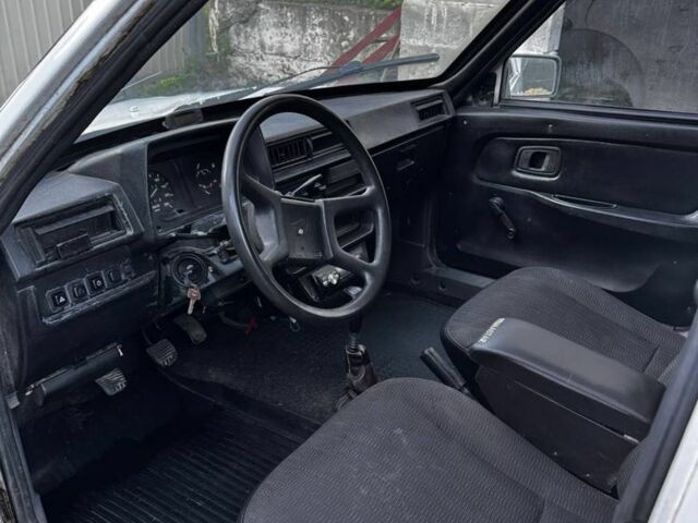Білий ЗАЗ 1105, об'ємом двигуна 1.2 л та пробігом 200 тис. км за 850 $, фото 4 на Automoto.ua