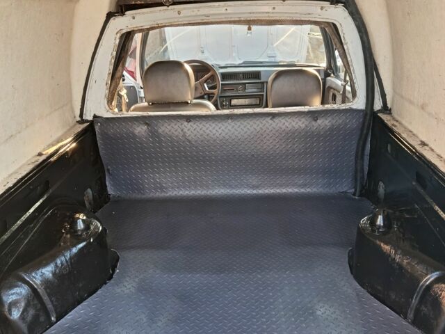 Білий ЗАЗ 1105, об'ємом двигуна 1 л та пробігом 75 тис. км за 1100 $, фото 3 на Automoto.ua