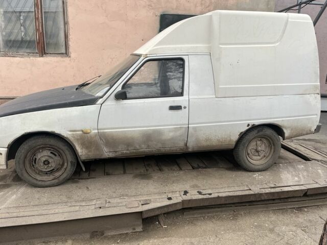 Белый ЗАЗ 1105, объемом двигателя 0 л и пробегом 30 тыс. км за 30000 $, фото 1 на Automoto.ua