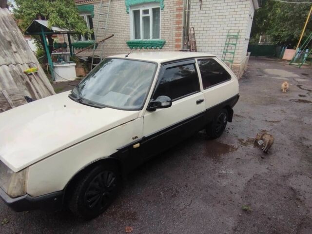 Бежевый ЗАЗ 1105, объемом двигателя 1.2 л и пробегом 156 тыс. км за 481 $, фото 9 на Automoto.ua