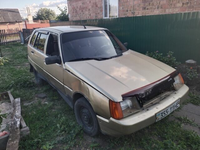 Бежевый ЗАЗ 1105, объемом двигателя 1.2 л и пробегом 123 тыс. км за 385 $, фото 1 на Automoto.ua