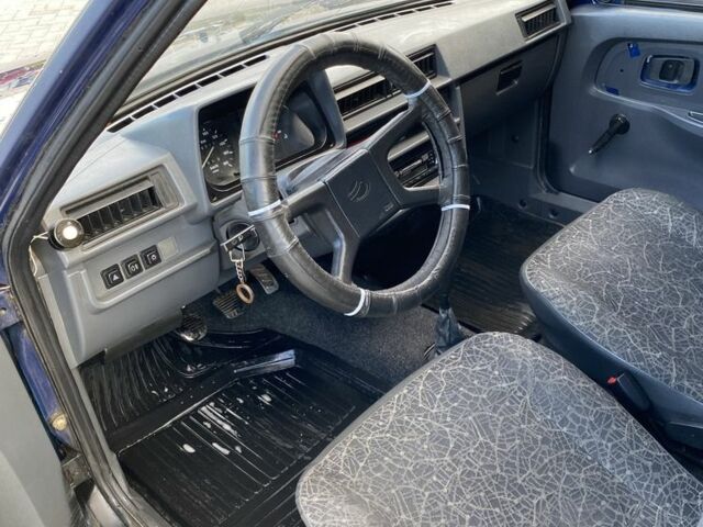Синий ЗАЗ 1105, объемом двигателя 1.2 л и пробегом 178 тыс. км за 975 $, фото 6 на Automoto.ua
