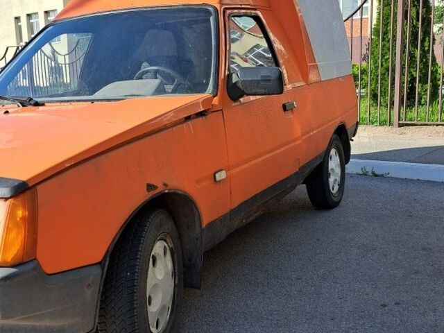 Оранжевый ЗАЗ 1105, объемом двигателя 1.3 л и пробегом 200 тыс. км за 350 $, фото 1 на Automoto.ua