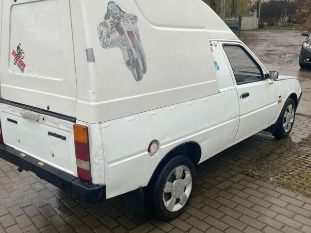 Білий ЗАЗ 110557, об'ємом двигуна 1.2 л та пробігом 192 тис. км за 1000 $, фото 3 на Automoto.ua