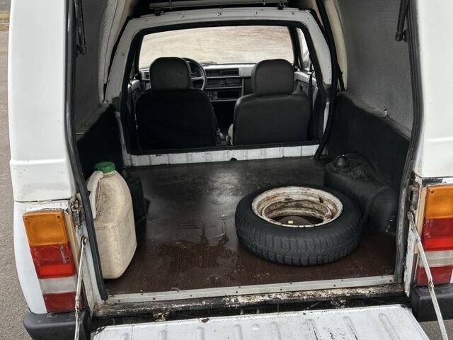 Білий ЗАЗ 110557, об'ємом двигуна 1.2 л та пробігом 100 тис. км за 1000 $, фото 9 на Automoto.ua