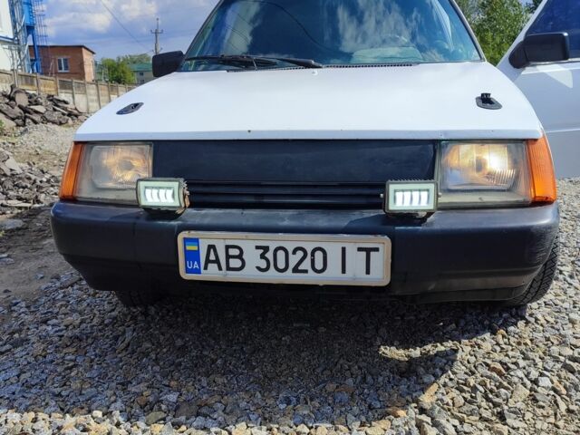 Белый ЗАЗ 110557, объемом двигателя 1.5 л и пробегом 300 тыс. км за 1350 $, фото 6 на Automoto.ua