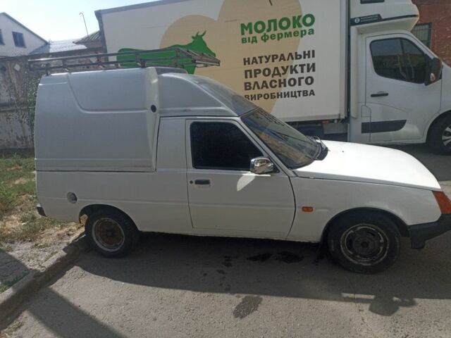 Белый ЗАЗ 110557, объемом двигателя 1.2 л и пробегом 10 тыс. км за 1200 $, фото 4 на Automoto.ua