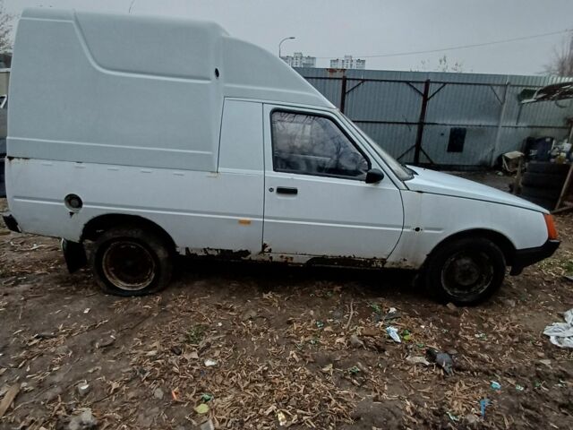 Білий ЗАЗ 110557, об'ємом двигуна 1.2 л та пробігом 445 тис. км за 350 $, фото 4 на Automoto.ua
