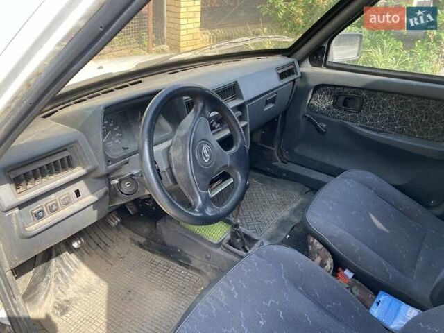 Белый ЗАЗ 110558, объемом двигателя 1.2 л и пробегом 270 тыс. км за 952 $, фото 3 на Automoto.ua