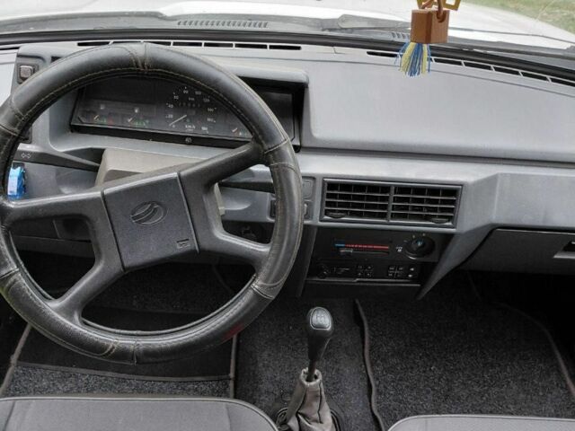 Білий ЗАЗ 110558, об'ємом двигуна 1.2 л та пробігом 200 тис. км за 1205 $, фото 9 на Automoto.ua