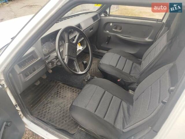 Белый ЗАЗ 110558, объемом двигателя 1.2 л и пробегом 100 тыс. км за 2400 $, фото 5 на Automoto.ua