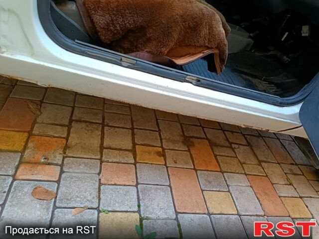 Белый ЗАЗ 110558, объемом двигателя 1.2 л и пробегом 250 тыс. км за 1500 $, фото 7 на Automoto.ua