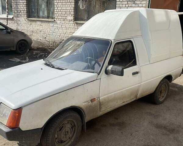 Белый ЗАЗ 110558, объемом двигателя 1.3 л и пробегом 120 тыс. км за 550 $, фото 4 на Automoto.ua