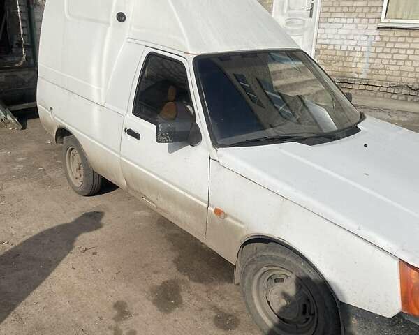 Белый ЗАЗ 110558, объемом двигателя 1.3 л и пробегом 120 тыс. км за 550 $, фото 3 на Automoto.ua