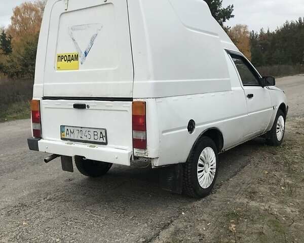 Білий ЗАЗ 110558, об'ємом двигуна 1.3 л та пробігом 100 тис. км за 750 $, фото 2 на Automoto.ua