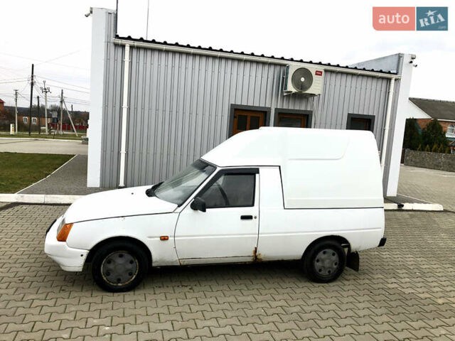 Белый ЗАЗ 110558, объемом двигателя 1.3 л и пробегом 328 тыс. км за 1250 $, фото 1 на Automoto.ua