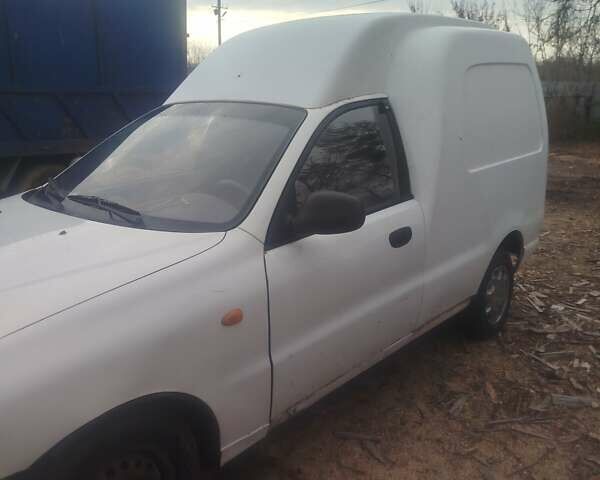 Белый ЗАЗ 110558, объемом двигателя 1.5 л и пробегом 226 тыс. км за 1400 $, фото 1 на Automoto.ua