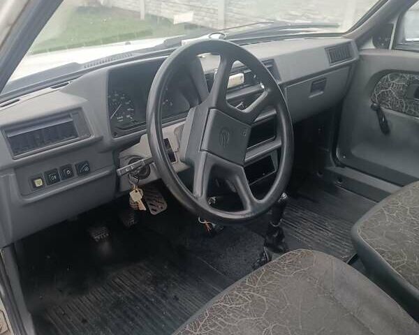 Белый ЗАЗ 110558, объемом двигателя 12.9 л и пробегом 205 тыс. км за 1300 $, фото 6 на Automoto.ua