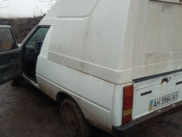 Белый ЗАЗ 110558, объемом двигателя 1.2 л и пробегом 200 тыс. км за 1300 $, фото 2 на Automoto.ua