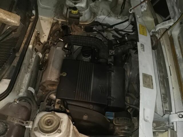 Белый ЗАЗ 110558, объемом двигателя 1.3 л и пробегом 76 тыс. км за 3000 $, фото 5 на Automoto.ua