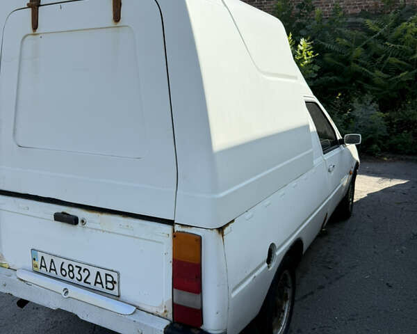 Белый ЗАЗ 110558, объемом двигателя 1.2 л и пробегом 315 тыс. км за 600 $, фото 5 на Automoto.ua