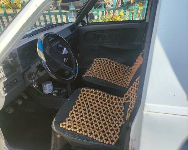 Белый ЗАЗ 110558, объемом двигателя 1.2 л и пробегом 260 тыс. км за 1100 $, фото 4 на Automoto.ua