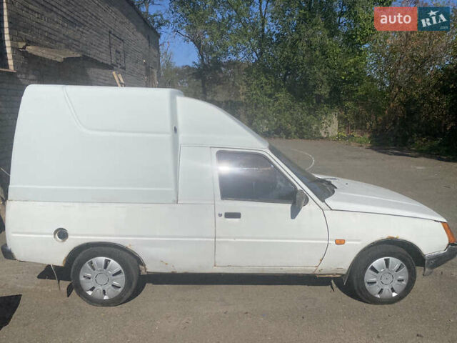 Белый ЗАЗ 110558, объемом двигателя 1.2 л и пробегом 220 тыс. км за 774 $, фото 1 на Automoto.ua