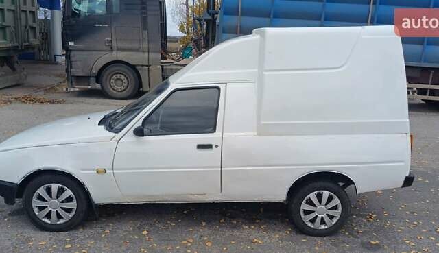 Білий ЗАЗ 110558, об'ємом двигуна 1.2 л та пробігом 170 тис. км за 800 $, фото 1 на Automoto.ua