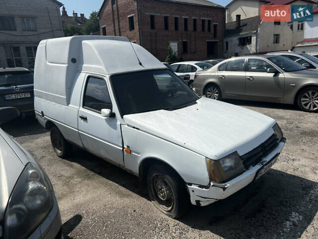 Білий ЗАЗ 110558, об'ємом двигуна 1.2 л та пробігом 200 тис. км за 300 $, фото 2 на Automoto.ua