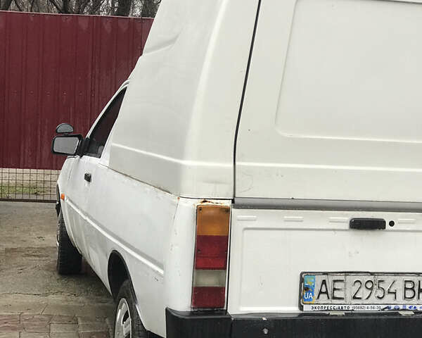 Білий ЗАЗ 110558, об'ємом двигуна 1.2 л та пробігом 173 тис. км за 844 $, фото 2 на Automoto.ua