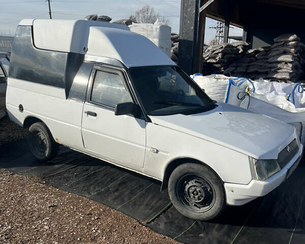 Білий ЗАЗ 110558, об'ємом двигуна 1.2 л та пробігом 201 тис. км за 700 $, фото 1 на Automoto.ua