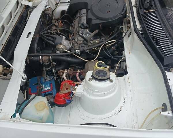 Белый ЗАЗ 110558, объемом двигателя 1.2 л и пробегом 145 тыс. км за 1100 $, фото 5 на Automoto.ua