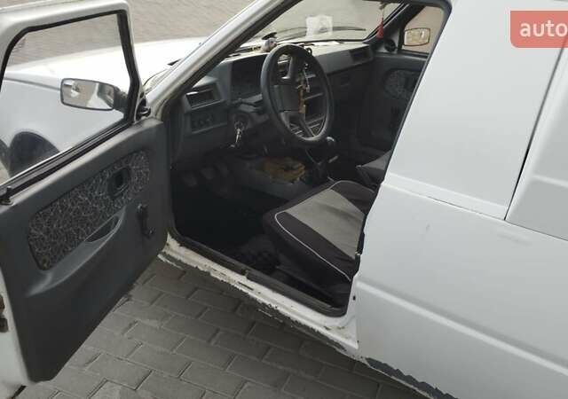 Белый ЗАЗ 110558, объемом двигателя 1.2 л и пробегом 220 тыс. км за 900 $, фото 1 на Automoto.ua