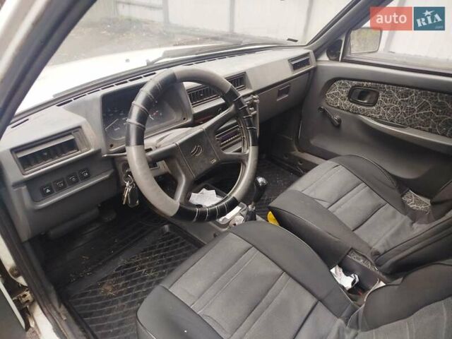 Белый ЗАЗ 110558, объемом двигателя 1.2 л и пробегом 100 тыс. км за 2250 $, фото 2 на Automoto.ua