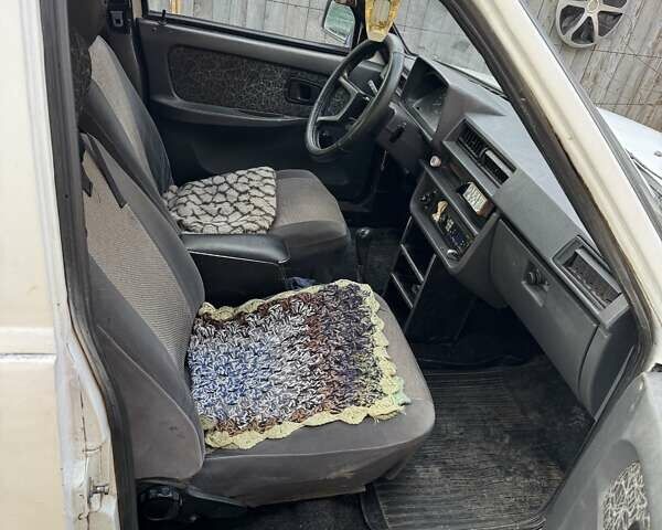 Белый ЗАЗ 110558, объемом двигателя 1.2 л и пробегом 430 тыс. км за 1000 $, фото 2 на Automoto.ua