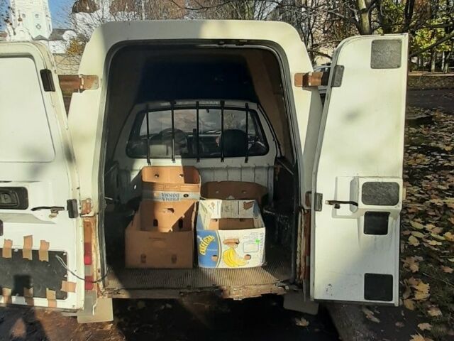 Білий ЗАЗ 110558, об'ємом двигуна 1.2 л та пробігом 180 тис. км за 714 $, фото 4 на Automoto.ua