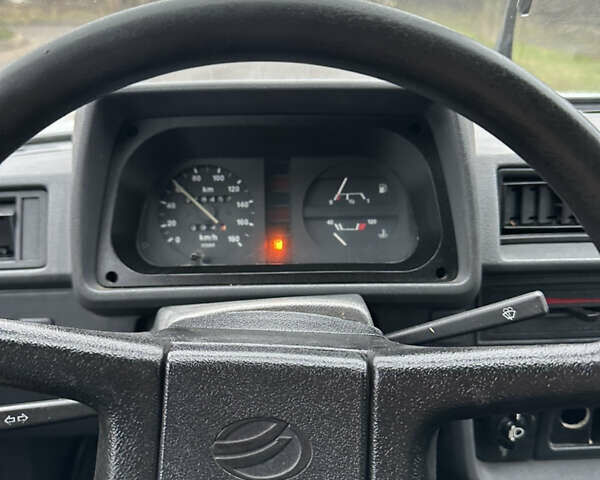 Білий ЗАЗ 110558, об'ємом двигуна 1.3 л та пробігом 100 тис. км за 1000 $, фото 13 на Automoto.ua