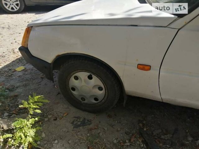 Белый ЗАЗ 110558, объемом двигателя 1.2 л и пробегом 145 тыс. км за 1000 $, фото 11 на Automoto.ua