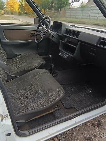 Белый ЗАЗ 110558, объемом двигателя 1.2 л и пробегом 139 тыс. км за 1100 $, фото 4 на Automoto.ua