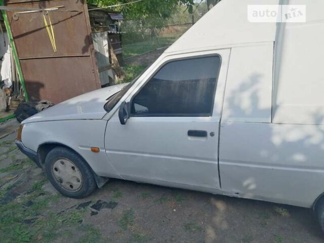 Белый ЗАЗ 110558, объемом двигателя 1.2 л и пробегом 145 тыс. км за 1000 $, фото 10 на Automoto.ua