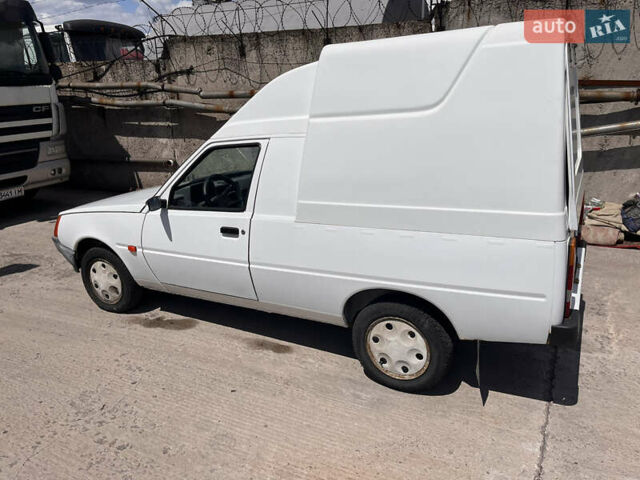 Белый ЗАЗ 110558, объемом двигателя 1.2 л и пробегом 140 тыс. км за 1500 $, фото 3 на Automoto.ua